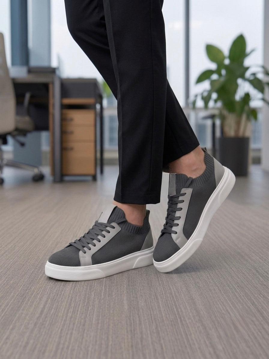 ÖZEL OLARAK ÜRETİM YAPTIĞIMIZ %100 GERÇEK TRİKO SNEAKERS