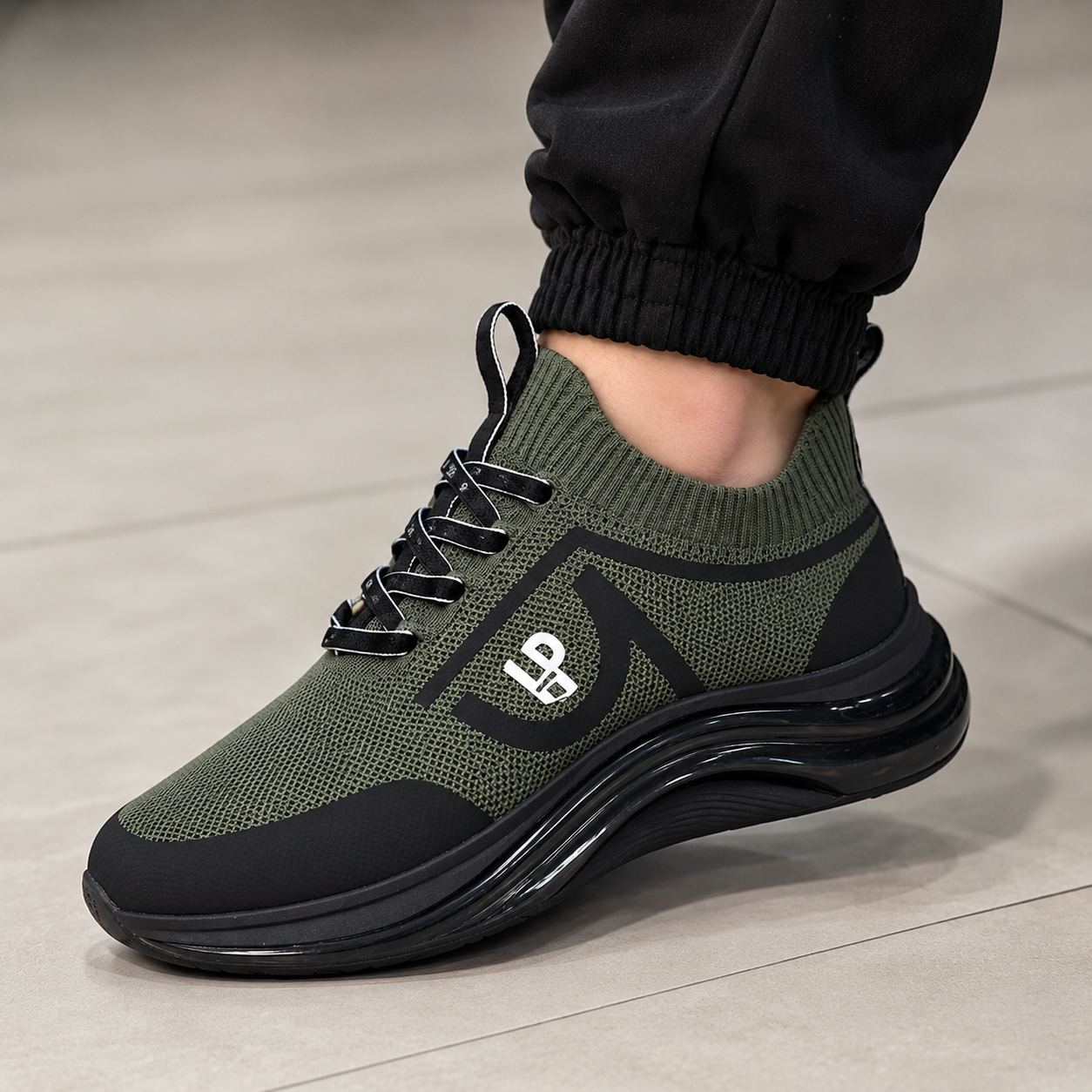 İTHAL TABAN %100 GERÇEK TRİKO SNEAKERS MODELİMİZ