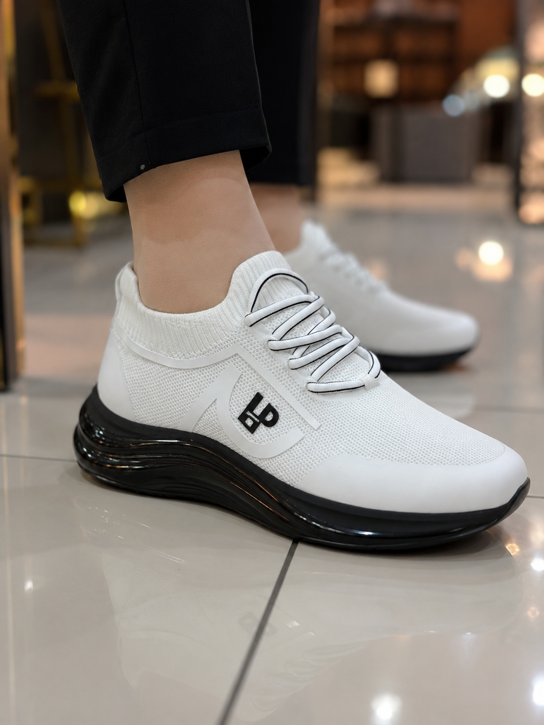 İTHAL TABAN  %100 GERÇEK TRİKO SNEAKERS MODELİMİZ