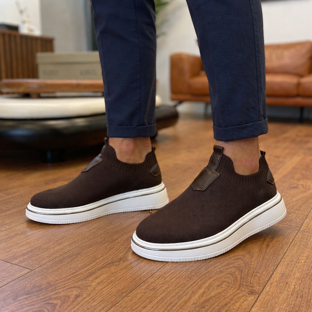 TAMAMEN EL İŞÇLİĞİ İLE %100 GERÇEK TRİKO SNEAKERS MODELİMİZ