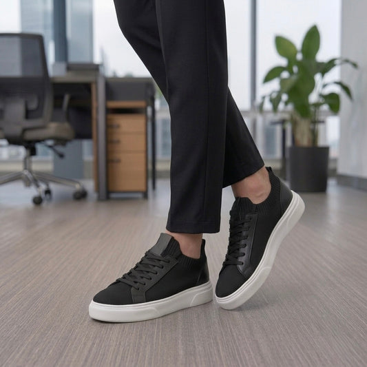 ÖZEL OLARAK ÜRETİM YAPTIĞIMIZ %100 GERÇEK TRİKO SNEAKERS