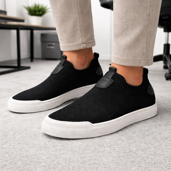 ÖZEL OLARAK ÜRETİM YAPTIĞIMIZ %100 GERÇEK TRİKO SNEAKERS