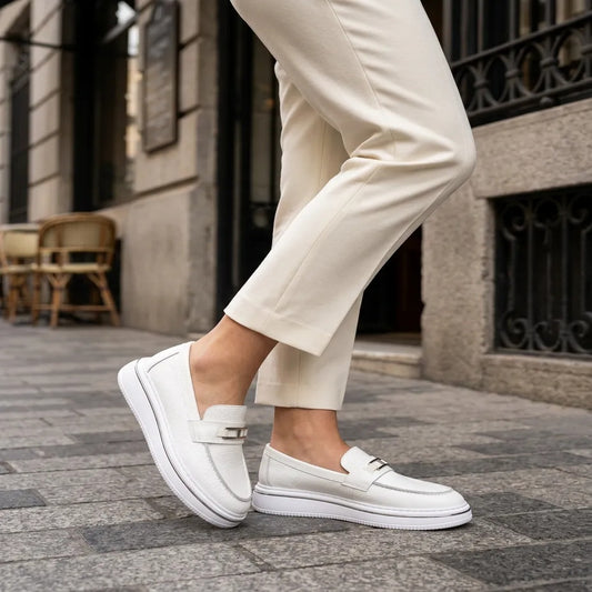 YENİ SNEAKERS / İÇİ DIŞI FULL HAKİKİ DERİ EL İŞÇİLİĞİ ORİJİNAL İTHAL TABAN